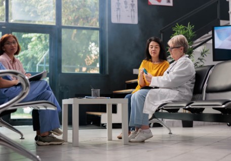 Kiat Menghadapi Antrian Layanan Kesehatan di Fasilitas Medis